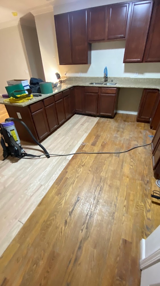 Leo's Custom Floors LLC