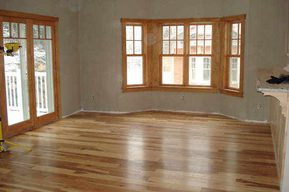 Bela's Hardwood Flooring