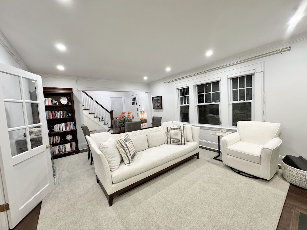 Classic Carpet & Rug